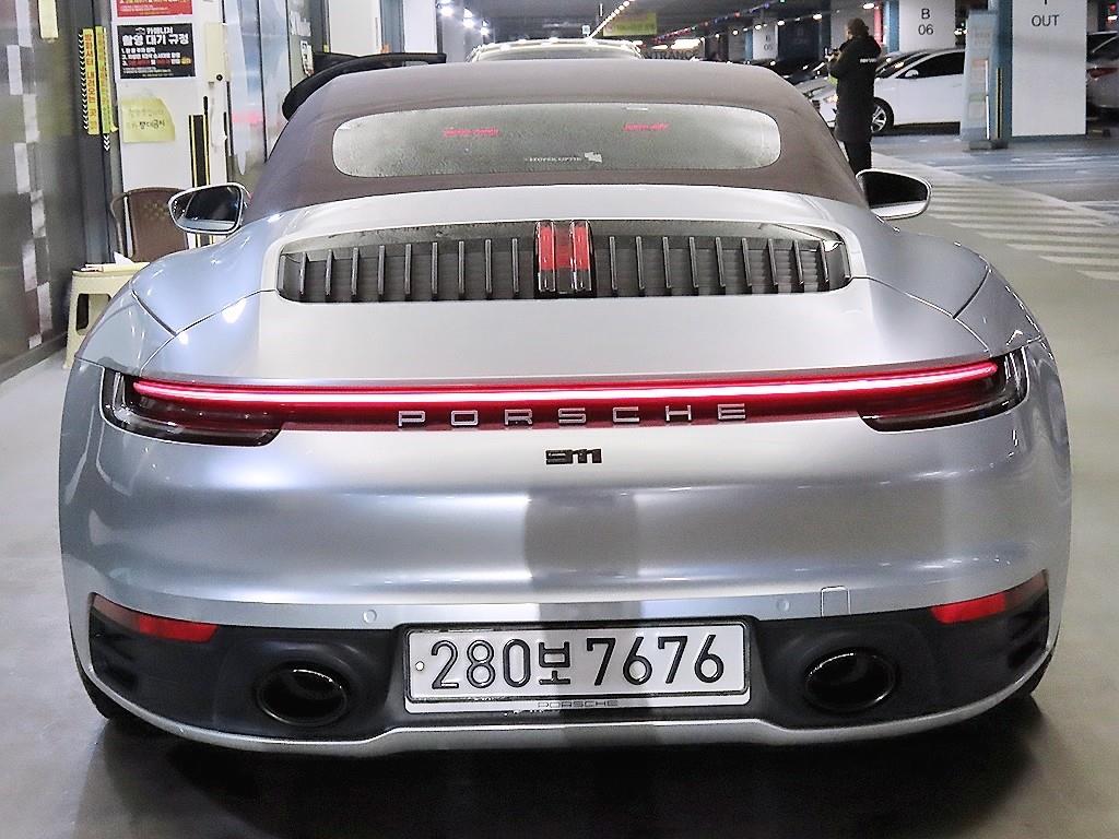 포르쉐 911(992) 카레라 카브리올레 - 이미지 15