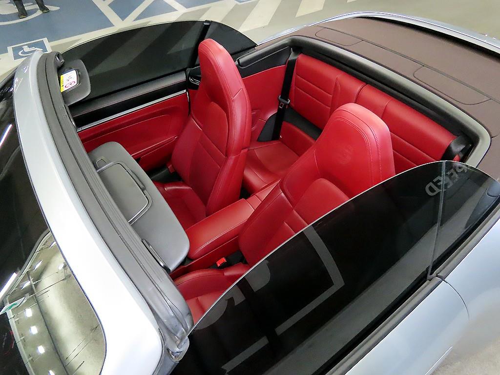 포르쉐 911(992) 카레라 카브리올레 - 이미지 11