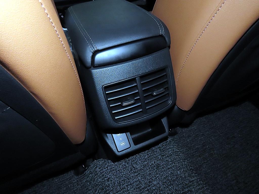 기아 더 뉴셀토스 1.6 가솔린 터보 2WD 시그니처 - 이미지 7