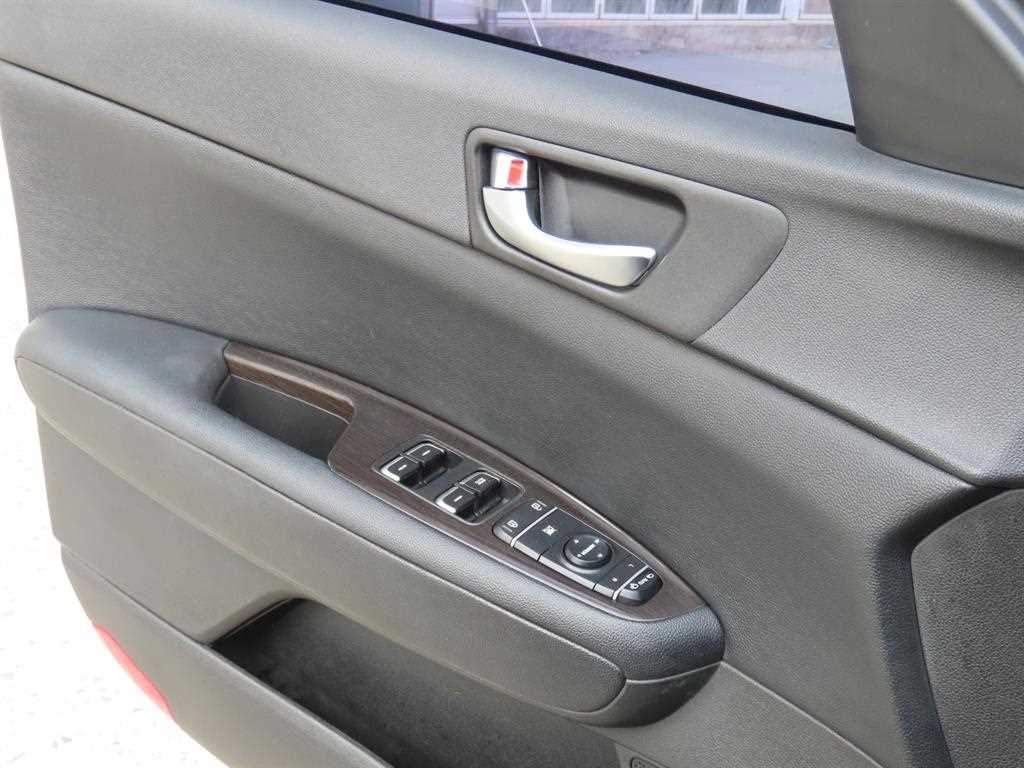 기아 신형 K5 2.0 가솔린 노블레스 MX - 이미지 2