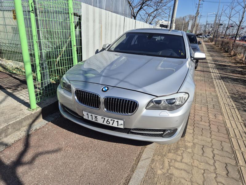 BMW 5시리즈(6세대) 528i