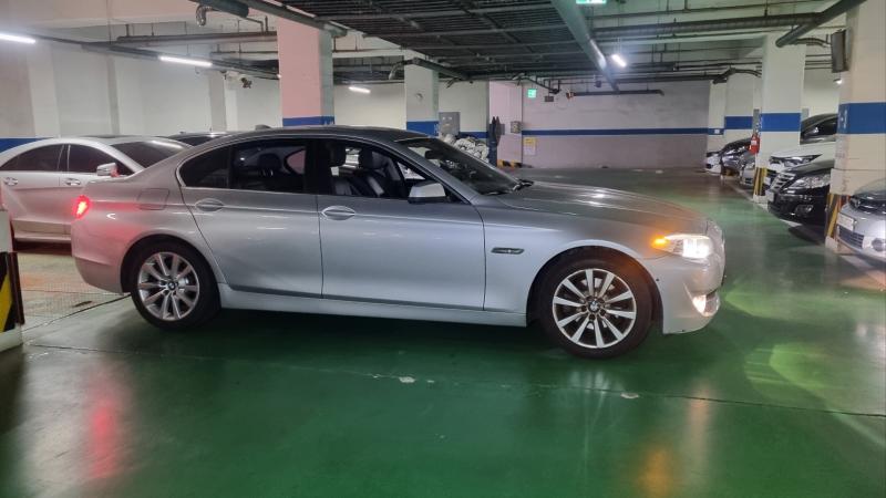 BMW 5시리즈(6세대) 528i - 이미지 10