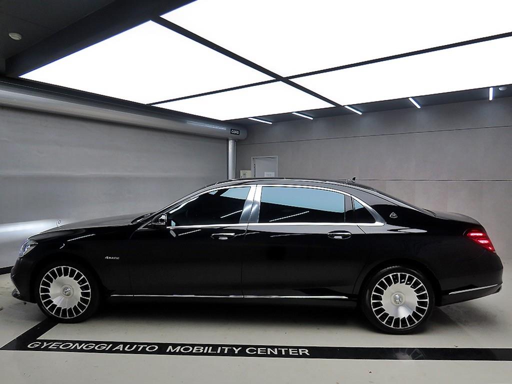 벤츠 S클래스(6세대) 마이바흐 S560 4매틱 - 이미지 8