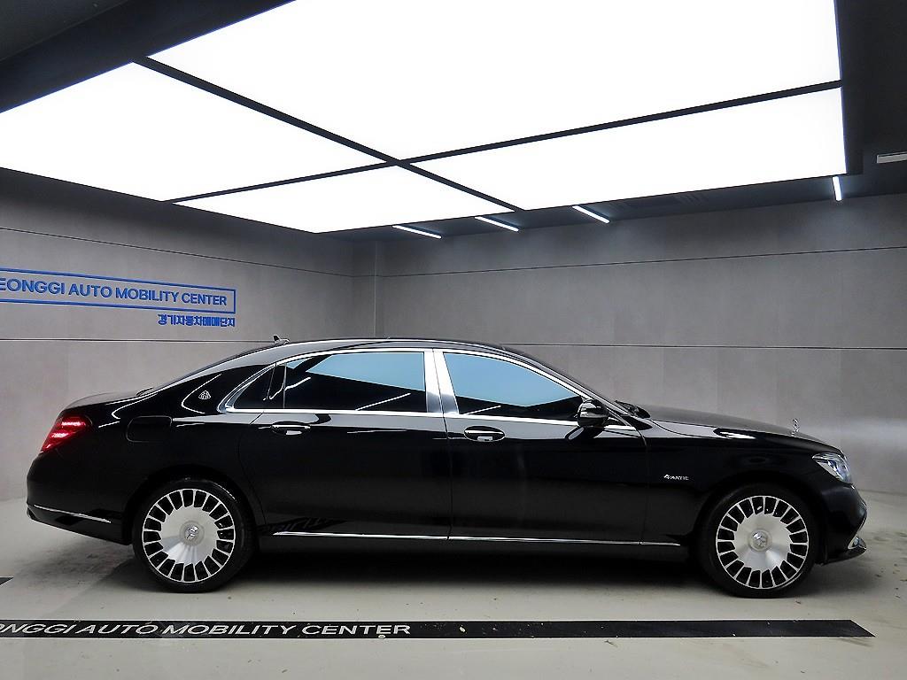 벤츠 S클래스(6세대) 마이바흐 S560 4매틱 - 이미지 9