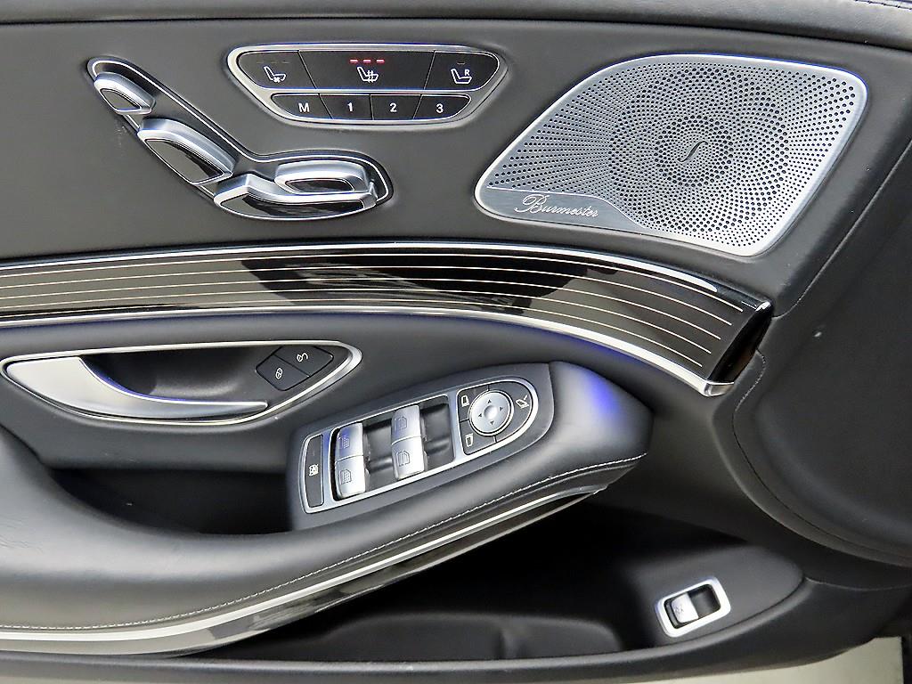 벤츠 S클래스(6세대) 마이바흐 S560 4매틱 - 이미지 12