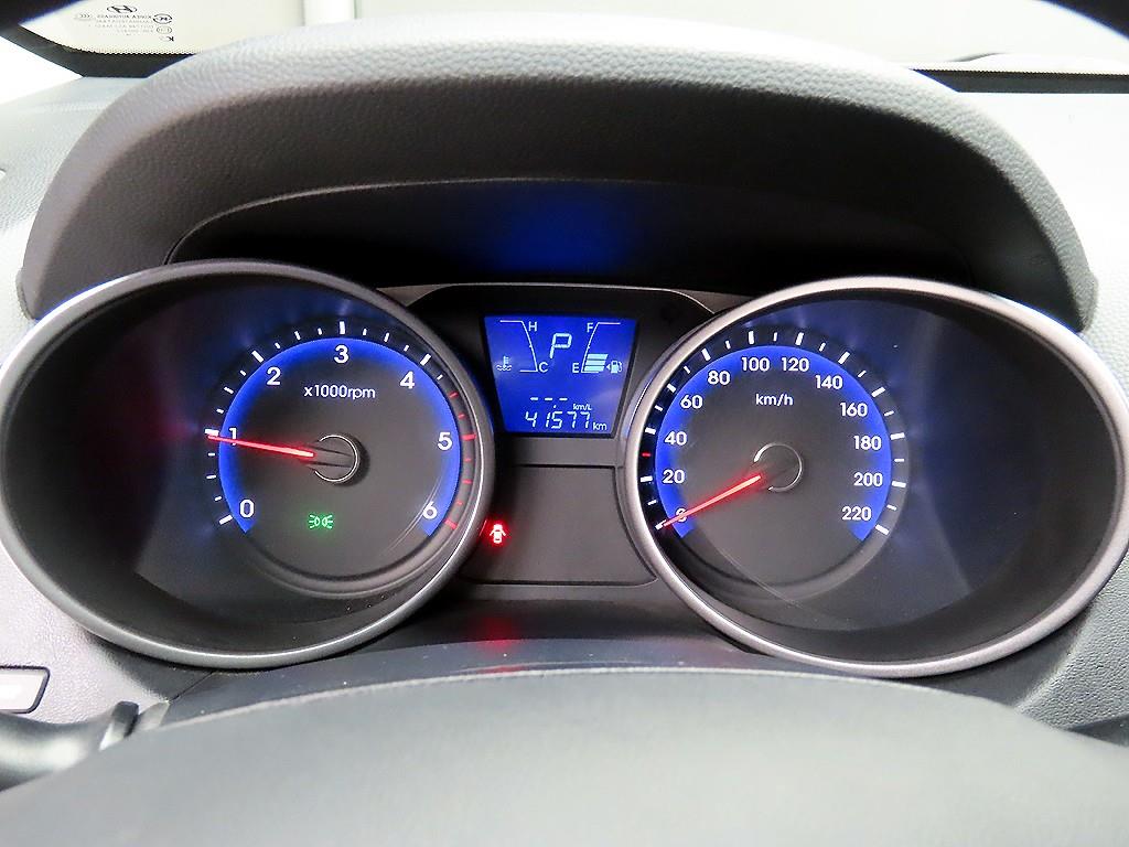 현대 뉴투싼 ix 디젤 R2.0 2WD 스마트 - 이미지 16