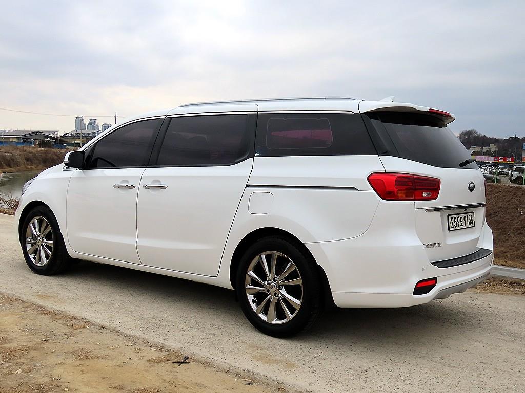 기아 더 뉴카니발 9인승 디젤 프레스티지 - 이미지 13