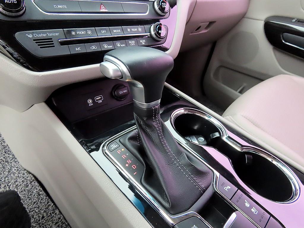 기아 더 뉴카니발 9인승 디젤 프레스티지 - 이미지 14