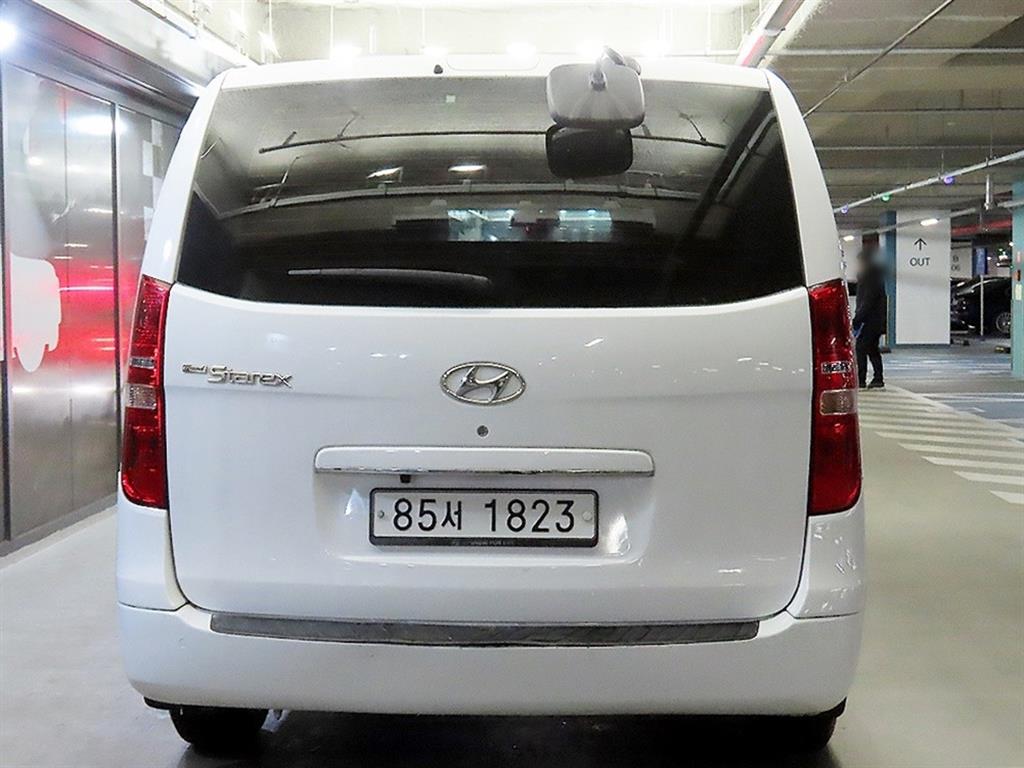 현대 그랜드스타렉스 5인승 디젤 밴 CVX 럭셔리 - 이미지 19