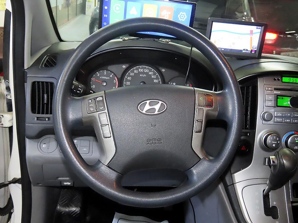 현대 그랜드스타렉스 5인승 디젤 밴 CVX 럭셔리 - 이미지 3