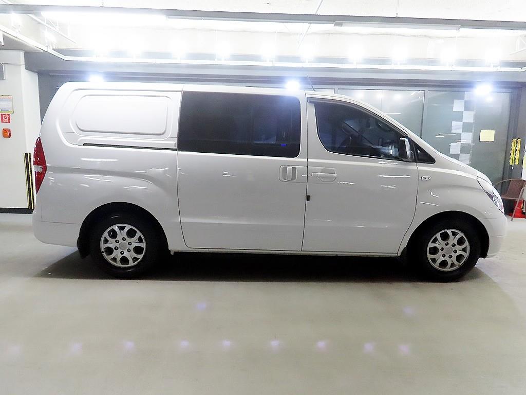 현대 그랜드스타렉스 5인승 디젤 밴 CVX 럭셔리 - 이미지 15