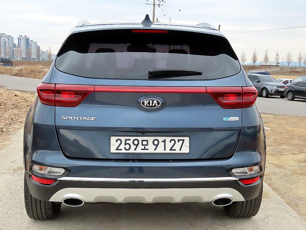 기아 스포티지 더 볼드 R2.0 디젤 2WD 프레스티지 - 이미지 11