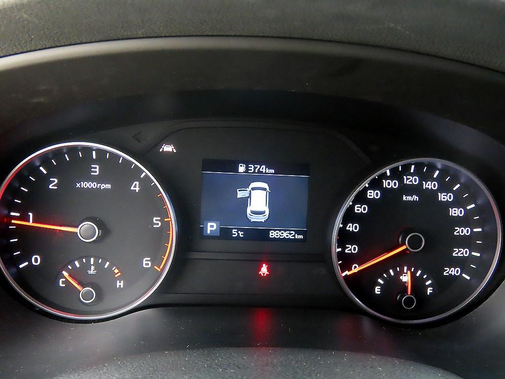 기아 스포티지 더 볼드 R2.0 디젤 2WD 프레스티지 - 이미지 2