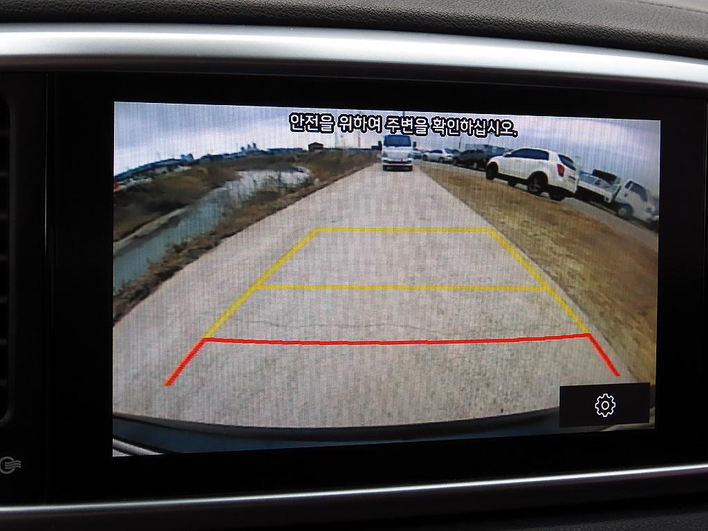 기아 스포티지 더 볼드 R2.0 디젤 2WD 프레스티지 - 이미지 13
