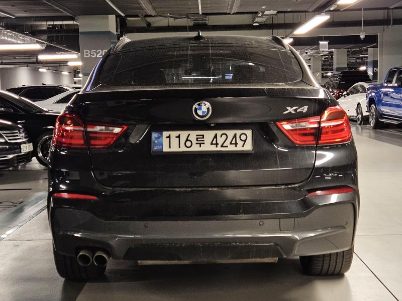 BMW X4 28i xDrive - 이미지 2
