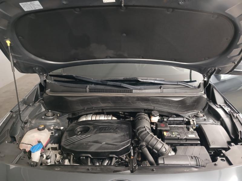 기아 셀토스 1.6 가솔린 4WD 시그니처 - 이미지 8