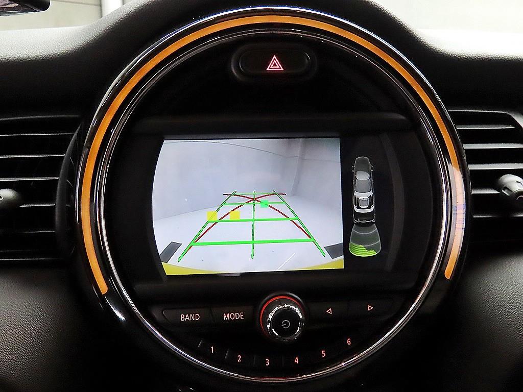 미니 쿠퍼(3세대) 1.5 D 미드 - 이미지 9
