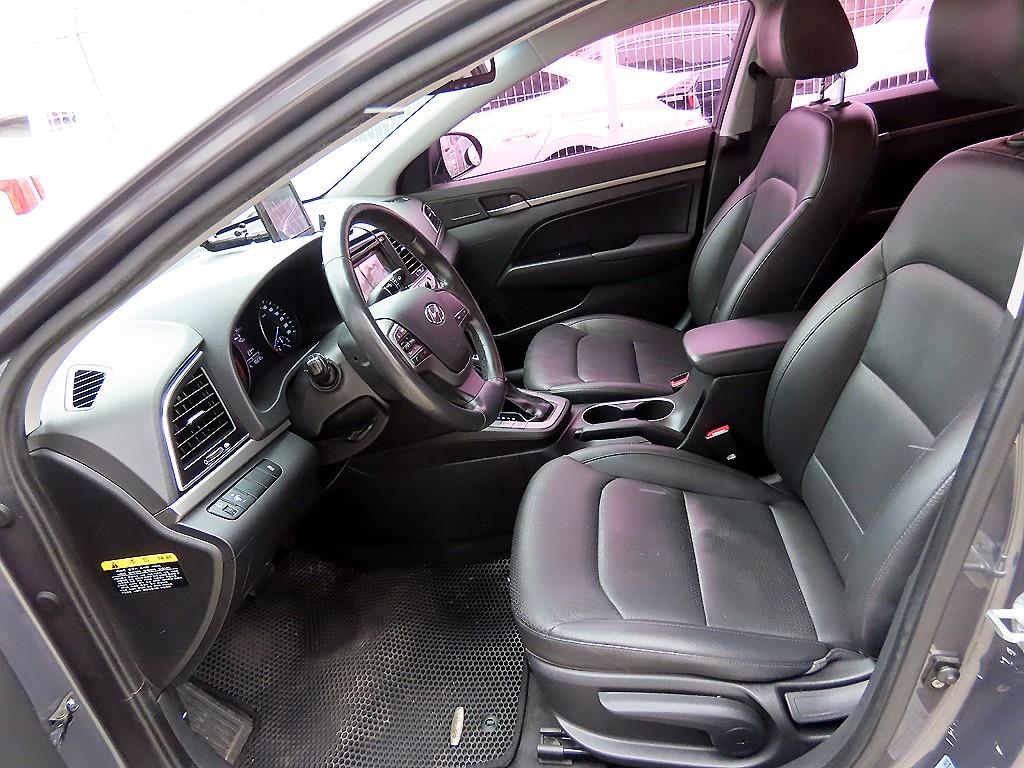 현대 아반떼AD 1.6 GDi 스마트 스페셜 - 이미지 2