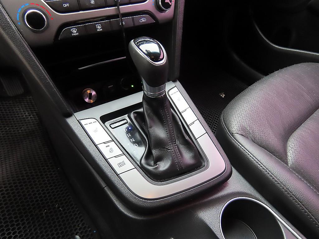 현대 아반떼AD 1.6 GDi 스마트 스페셜 - 이미지 19