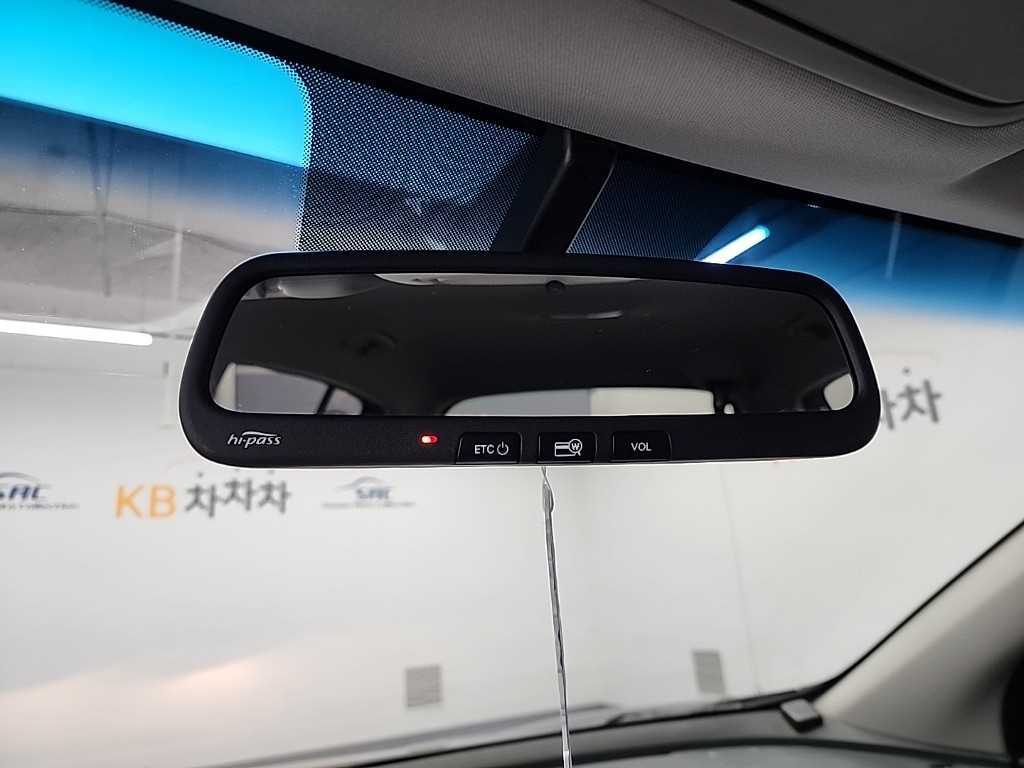 기아 신형 스포티지 1.7 2WD 노블레스 - 이미지 9