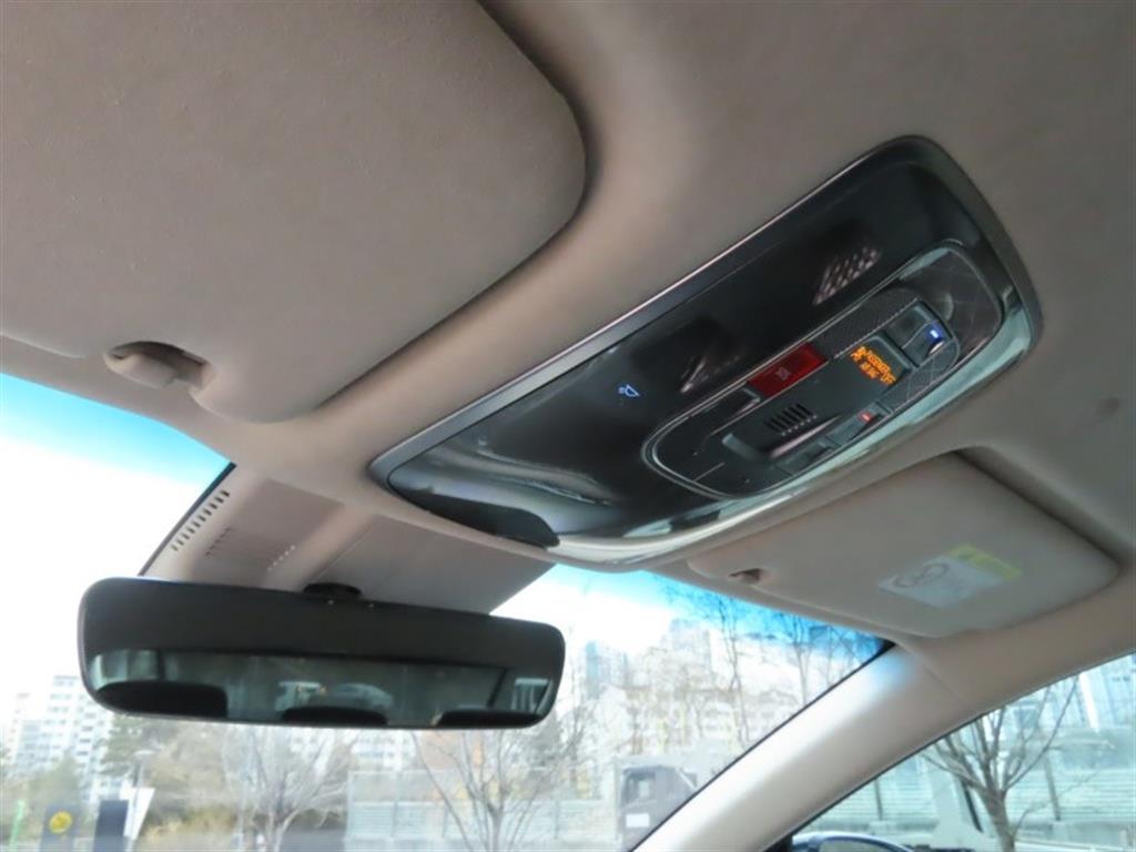 제네시스 eG80 EV AWD 기본형 - 이미지 5