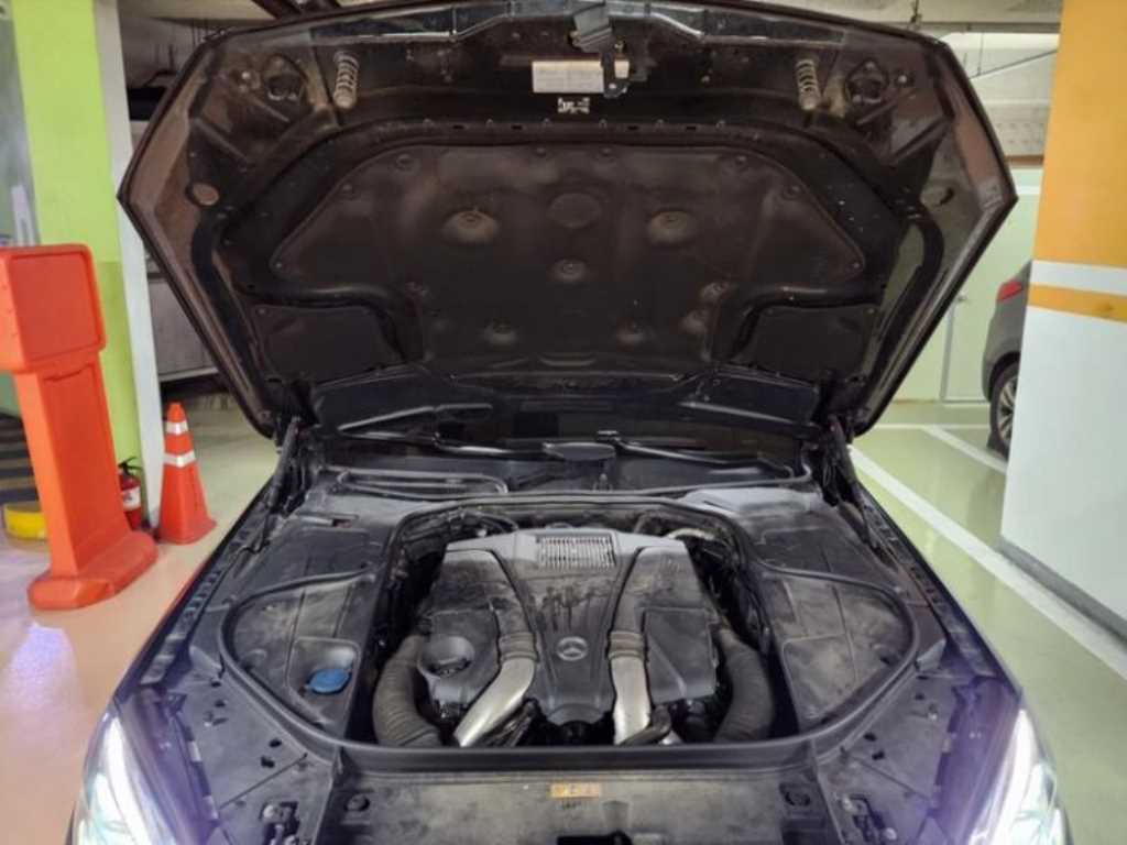 벤츠 S클래스(6세대) 마이바흐 S500 4매틱 - 이미지 6