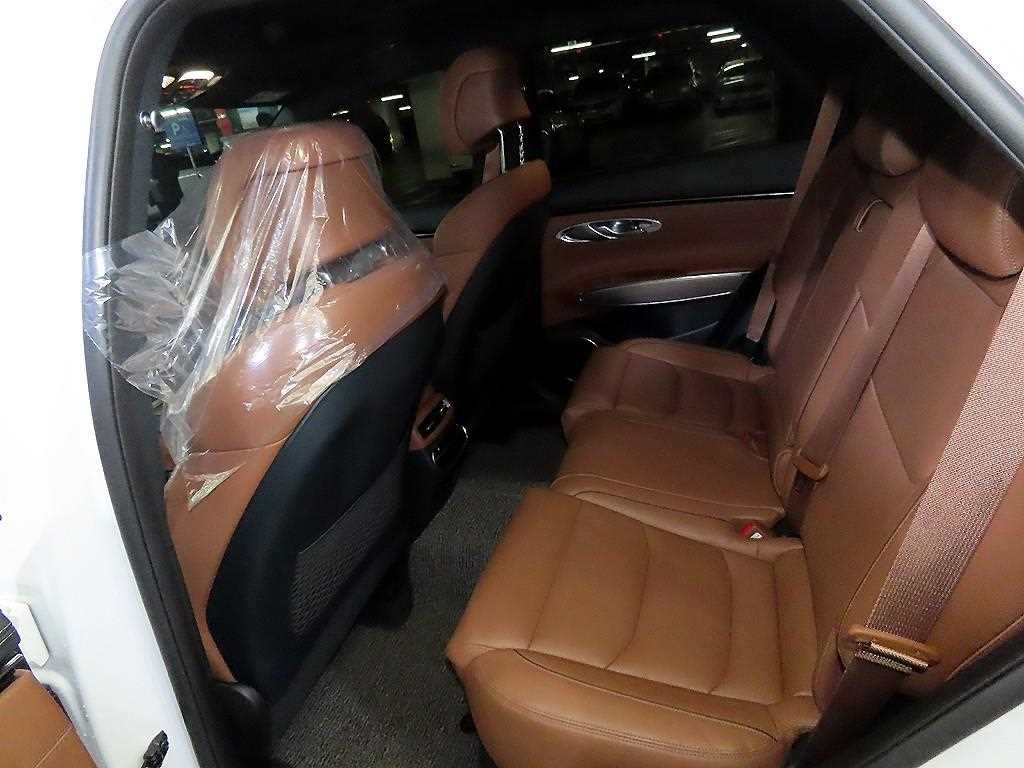 제네시스 GV70 2.5T AWD 기본형 - 이미지 8