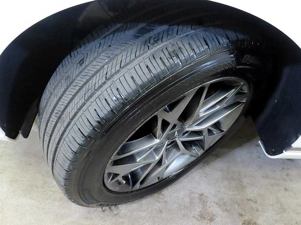 제네시스 GV70 2.5T AWD 기본형 - 이미지 18