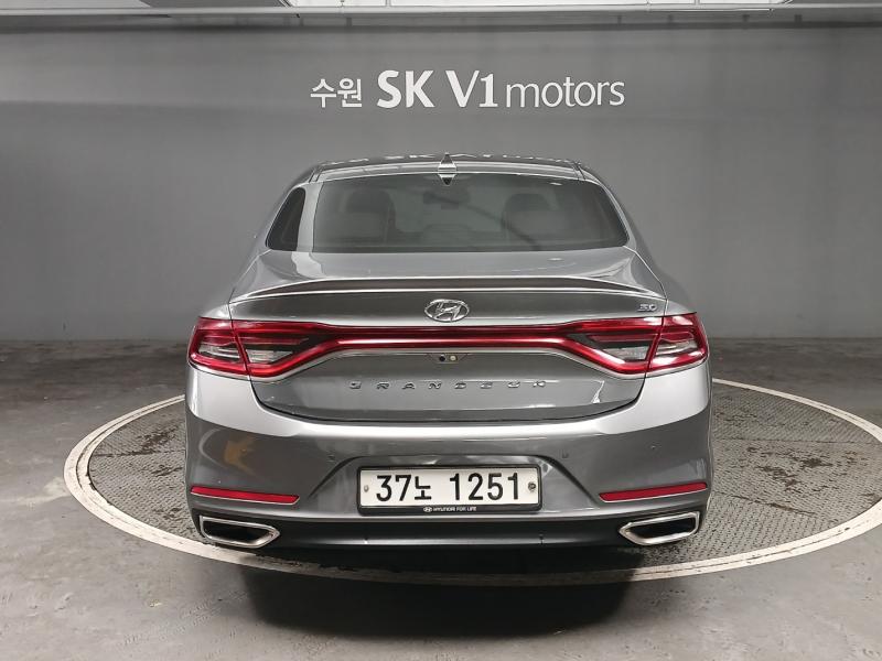 현대 그랜저IG 2.4 GDi 프리미엄 - 이미지 19