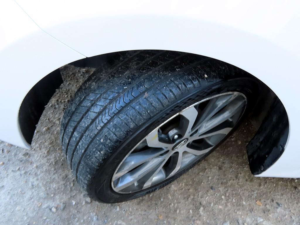 현대 아반떼MD M16 GDi 모던 - 이미지 9