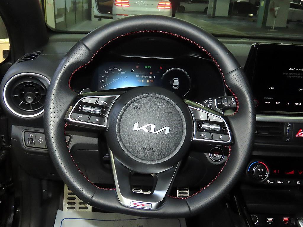 기아 더 뉴 K3 1.6 GT 5도어 시그니처 - 이미지 4