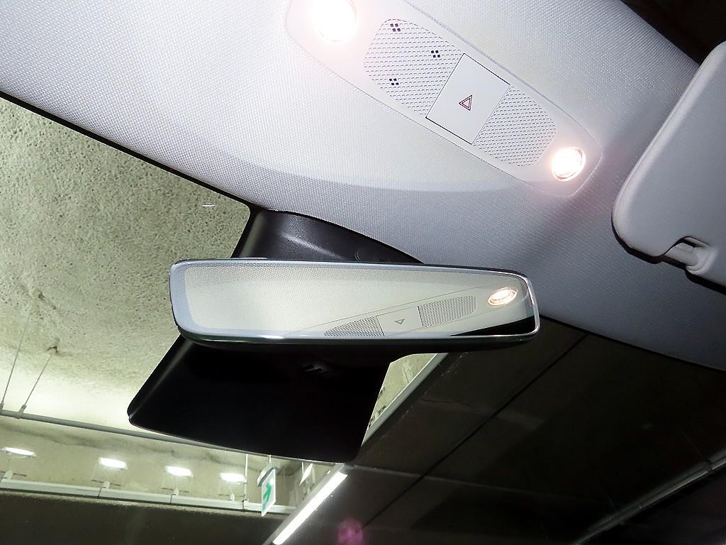 테슬라 모델 3 AWD 롱 레인지 - 이미지 19