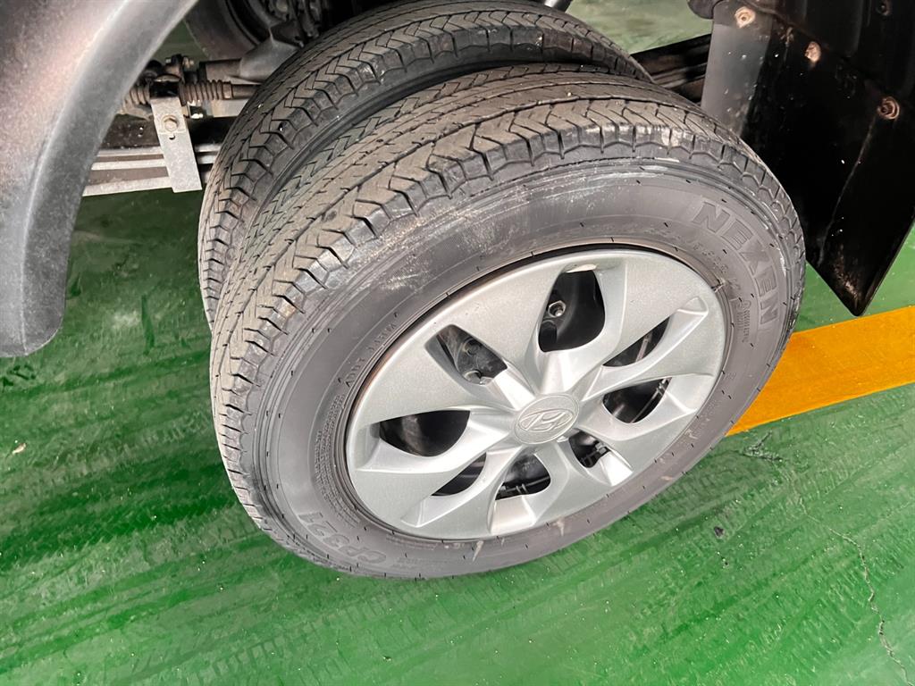 현대 포터II 일렉트릭 내장탑차 저상