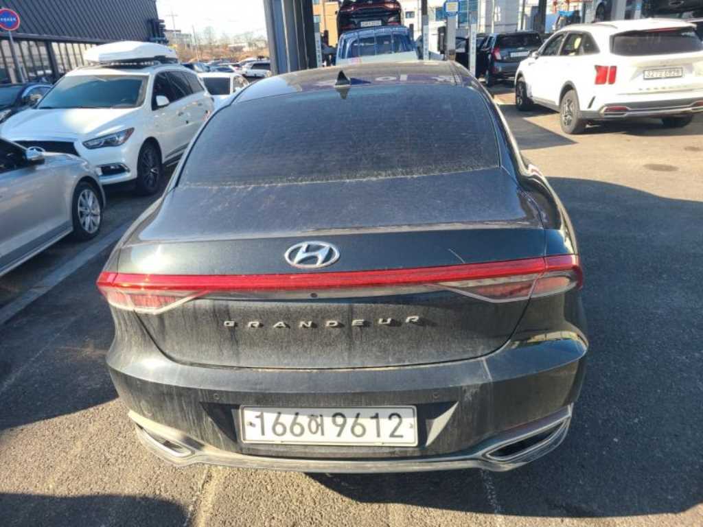 현대 더 뉴그랜저IG 하이브리드 2.4 HEV 익스클루시브 - 이미지 14