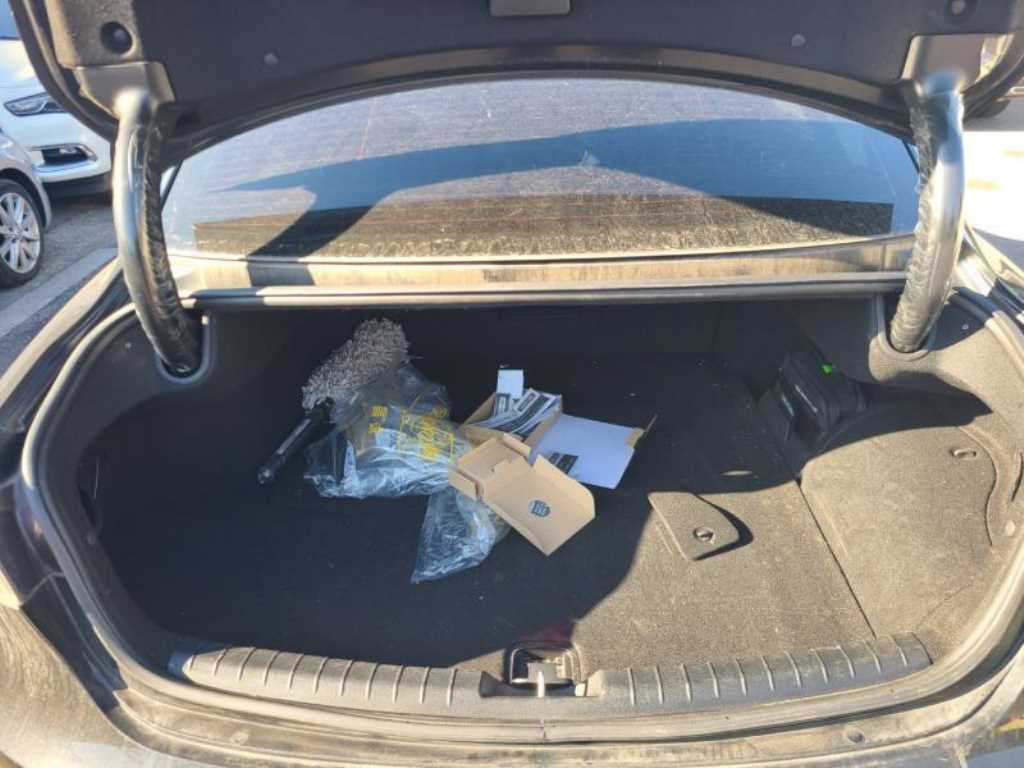 현대 더 뉴그랜저IG 하이브리드 2.4 HEV 익스클루시브 - 이미지 11