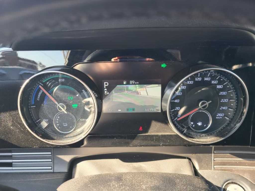 현대 더 뉴그랜저IG 하이브리드 2.4 HEV 익스클루시브 - 이미지 10