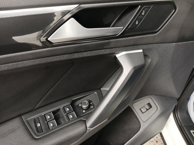 폭스바겐 티구안(2세대) 2.0 TDI 프리미엄 - 이미지 6