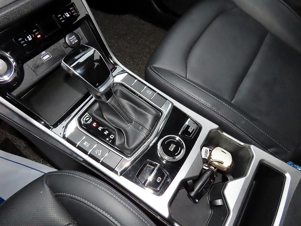 KG모빌리티(쌍용) 올 뉴코란도 1.5 가솔린 2WD C5 플러스 - 이미지 19