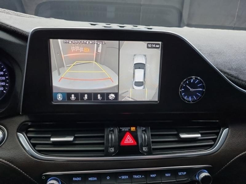 현대 그랜저IG 2.4 GDi 익스클루시브 스페셜 - 이미지 3