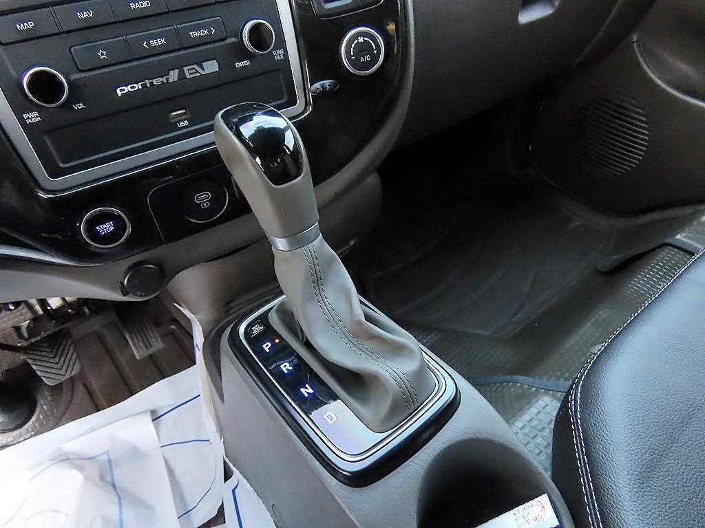 현대 포터II 일렉트릭 카고 프리미엄 스페셜 - 이미지 2