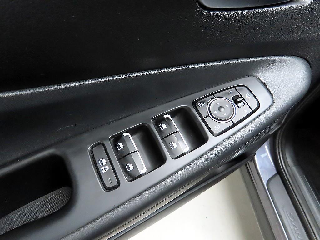 현대 더 뉴싼타페 디젤 2.2 2WD 프리미엄 초이스 - 이미지 19