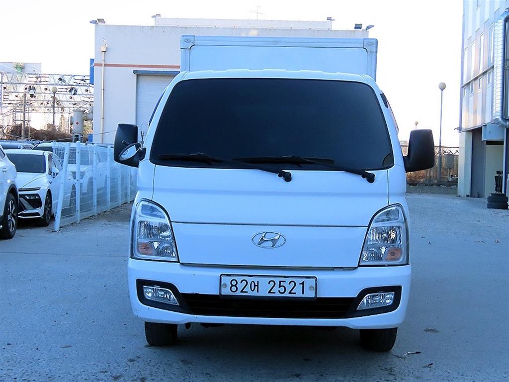 현대 포터II 내장탑차 더블캡 - 이미지 10