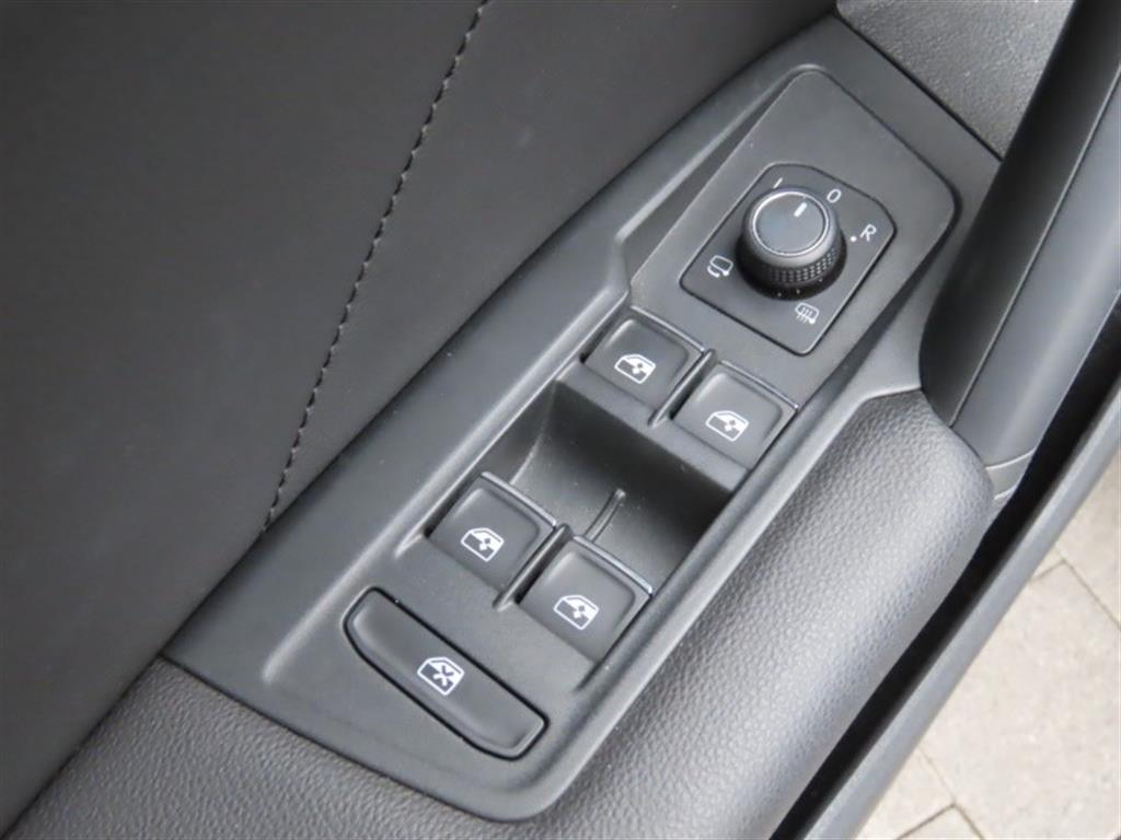 폭스바겐 티구안(2세대) 2.0 TDI 프레스티지 - 이미지 9