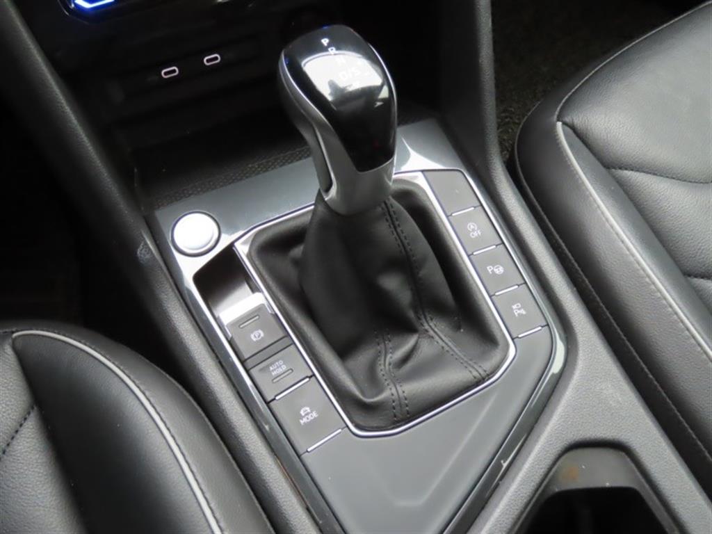 폭스바겐 티구안(2세대) 2.0 TDI 프레스티지 - 이미지 8