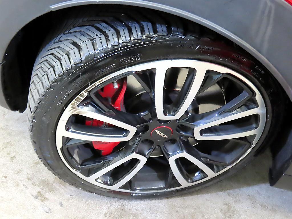 미니 클럽맨(2세대) 2.0 JCW ALL4 T1 - 이미지 11