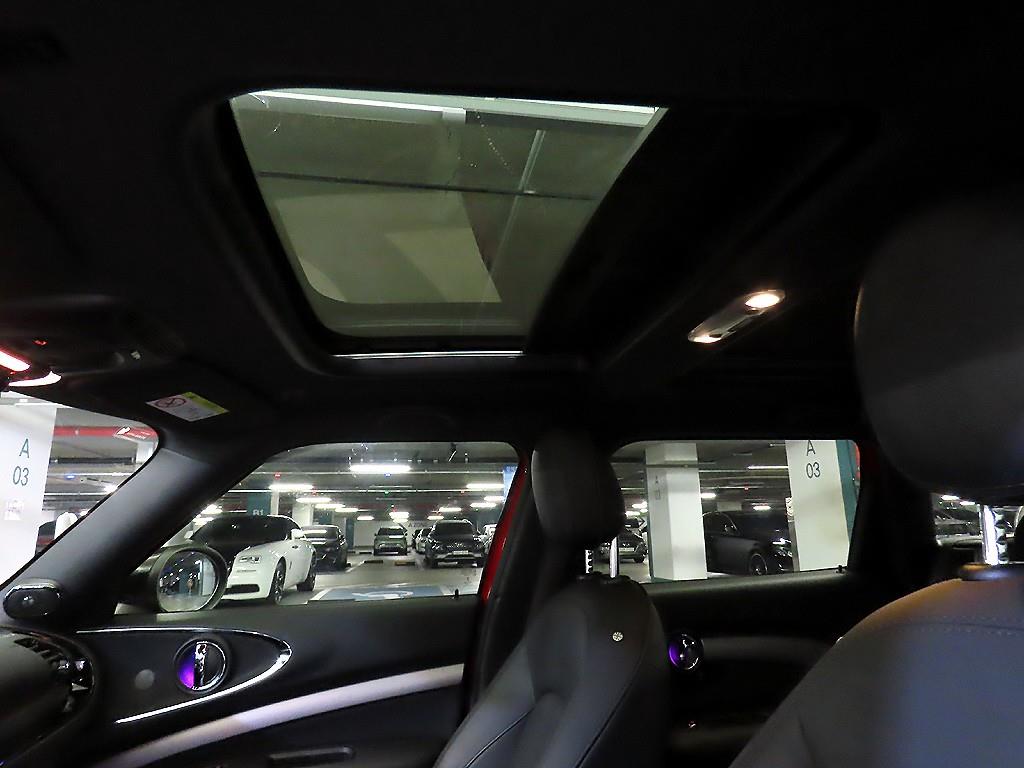 미니 클럽맨(2세대) 2.0 JCW ALL4 T1 - 이미지 12