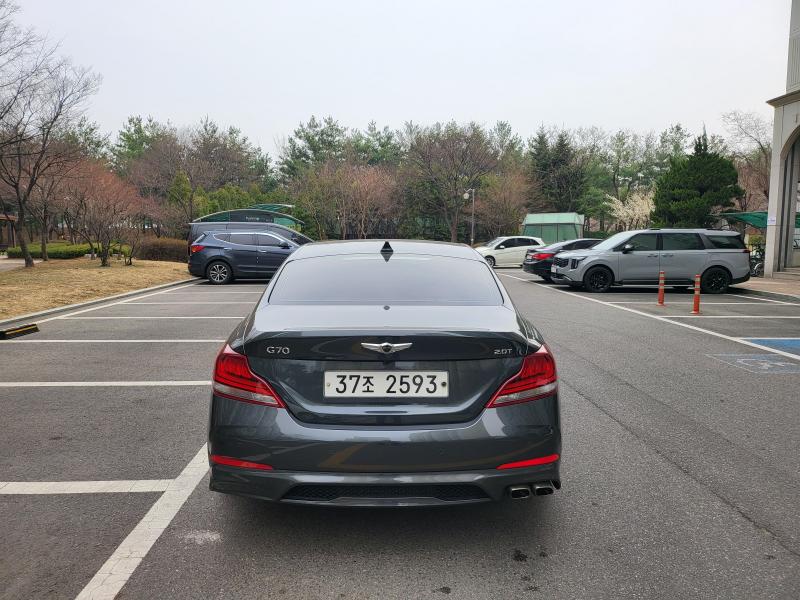 제네시스 G70 2.0T 슈프림 - 이미지 2