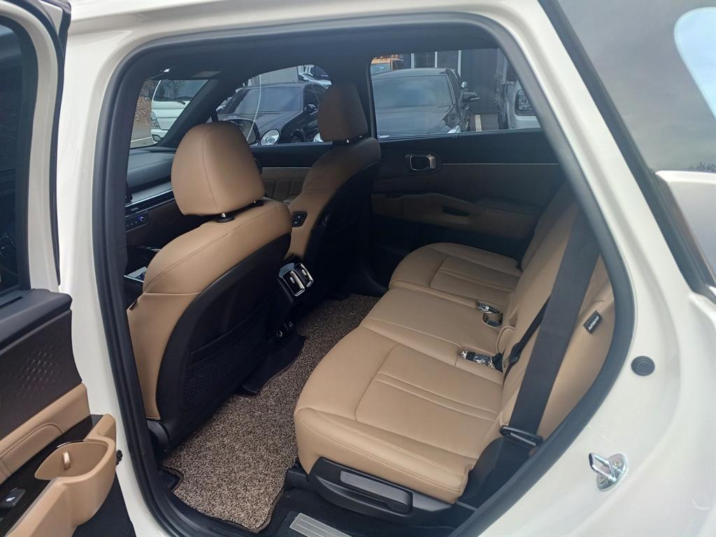 기아 더 뉴쏘렌토 하이브리드(MQ4) 1.6 HEV 2WD 시그니처 - 이미지 6