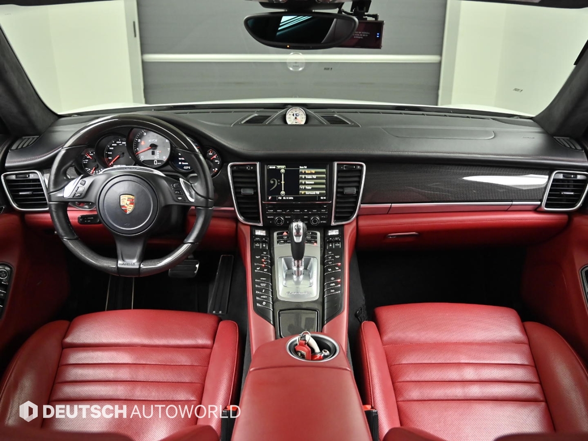포르쉐 파나메라 4.8 GTS - 이미지 17