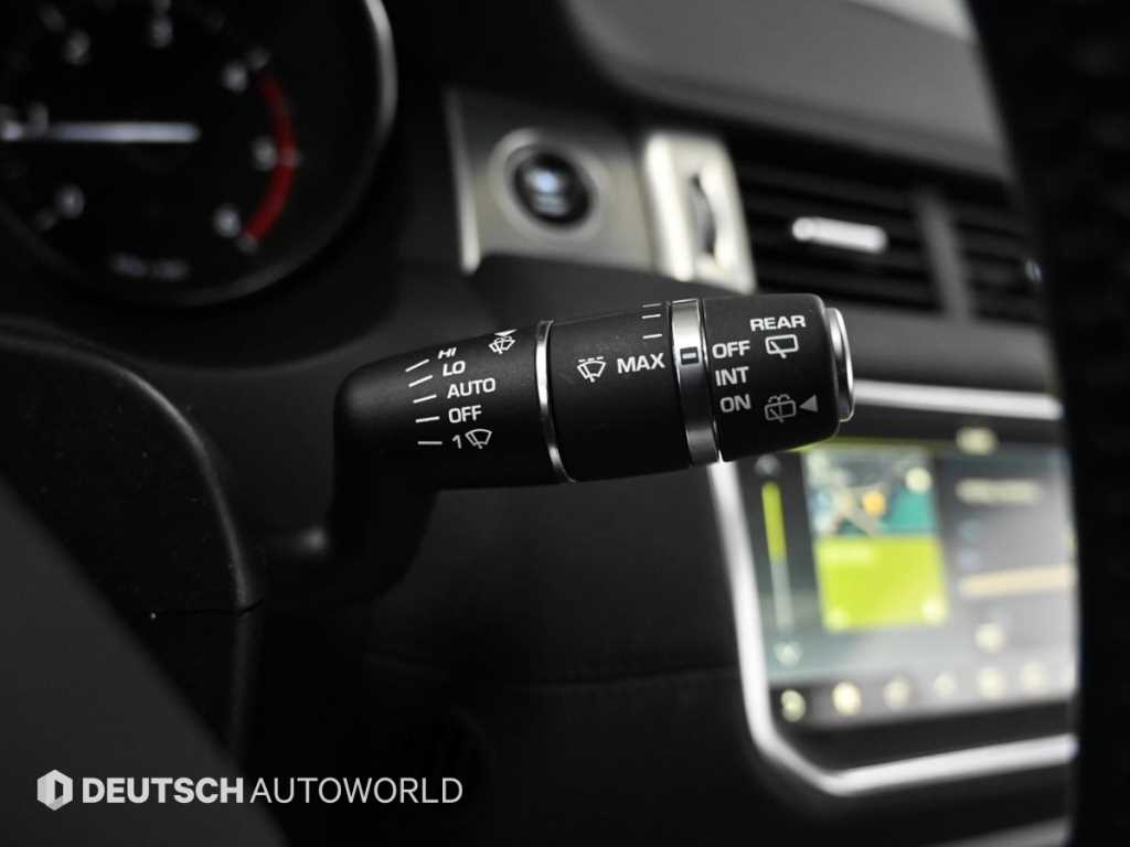 랜드로버 레인지로버 이보크 2.0 TD4 SE - 이미지 8